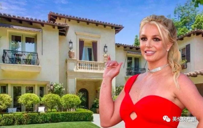 小甜甜布兰妮卖美国豪宅!赔的还不是一点半点