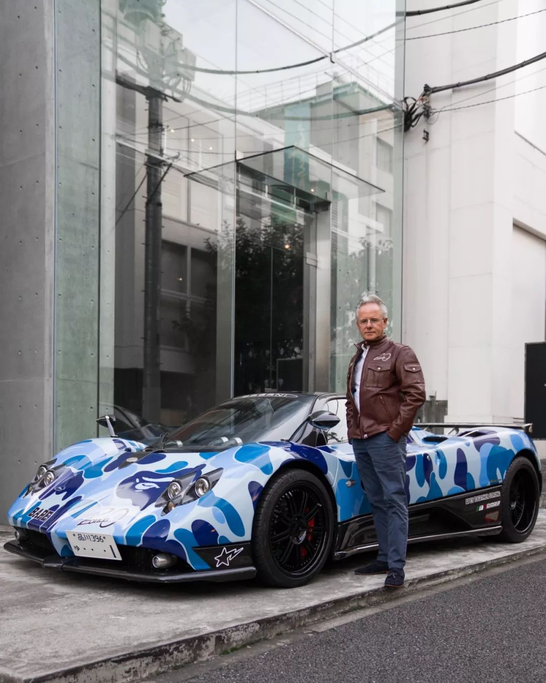 tb鍜宐urberry鑱斿悕,burberry鐨勬柊鏍囧織tb