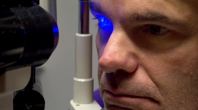 多名加拿大人做完近视手术受剧痛折磨想自杀