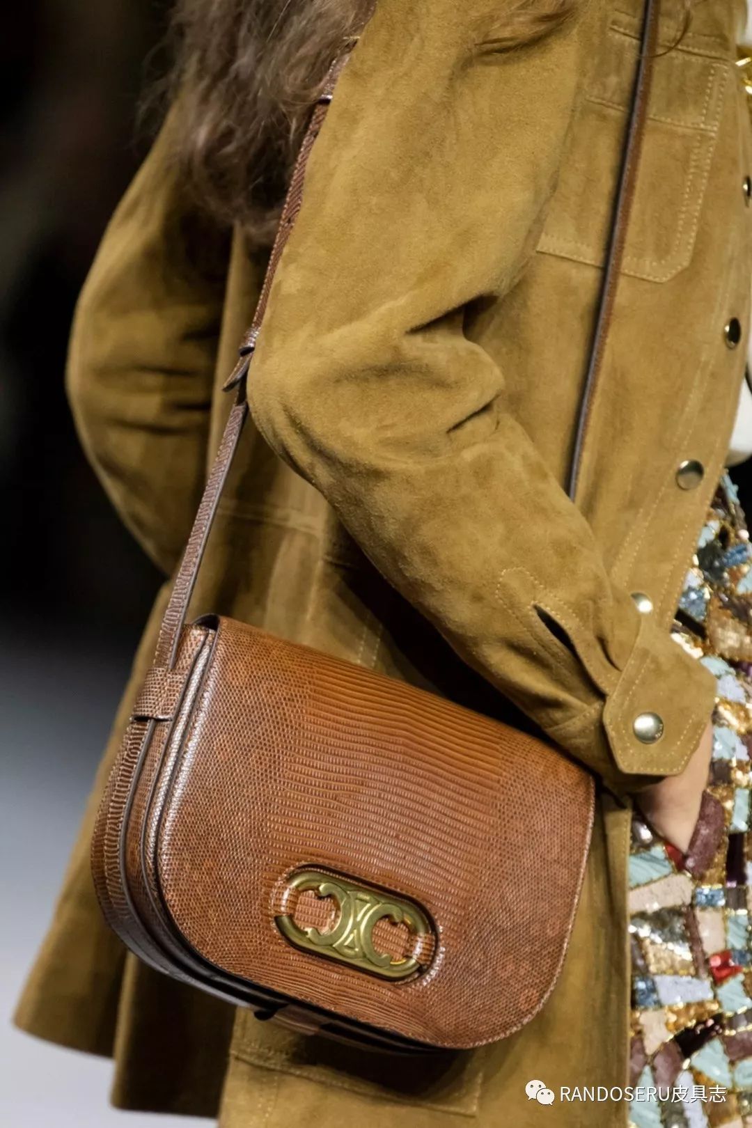 看完2020大牌新包，我的买包清单有几米长了…