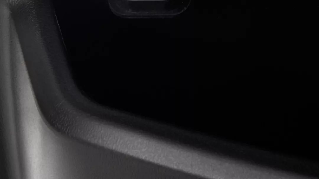 最大扭矩转速1300到3000,最大扭矩转速1450到4100