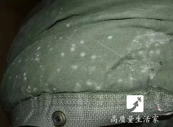 冬季洗衣服污渍的小妙招,收藏冬天衣服的小窍门