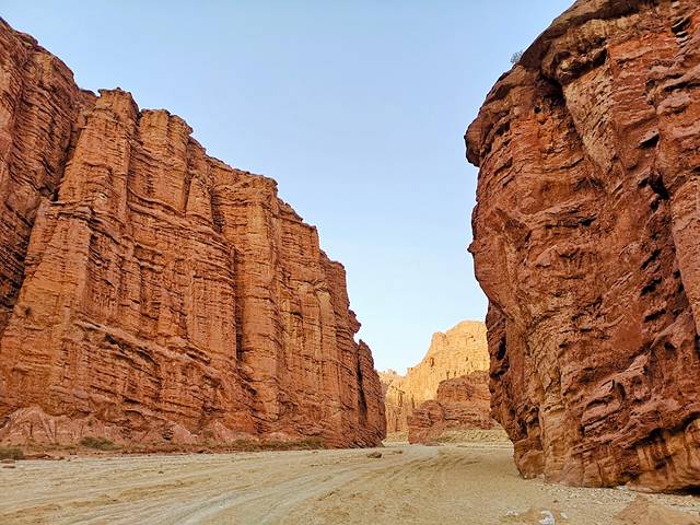 新疆南疆自驾最详细旅游攻略,从南疆自驾到北疆的最佳路线