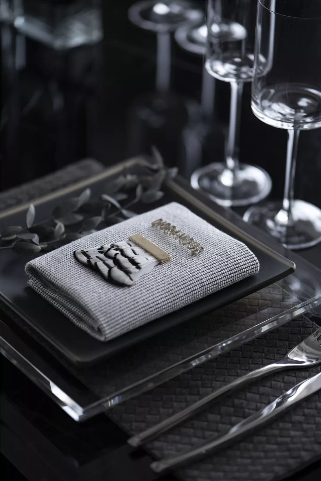 挑高法式轻奢样板间,意式英伦风装修