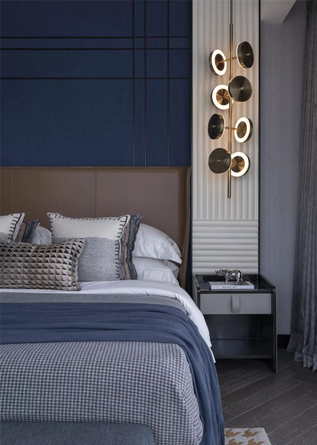 挑高法式轻奢样板间,意式英伦风装修