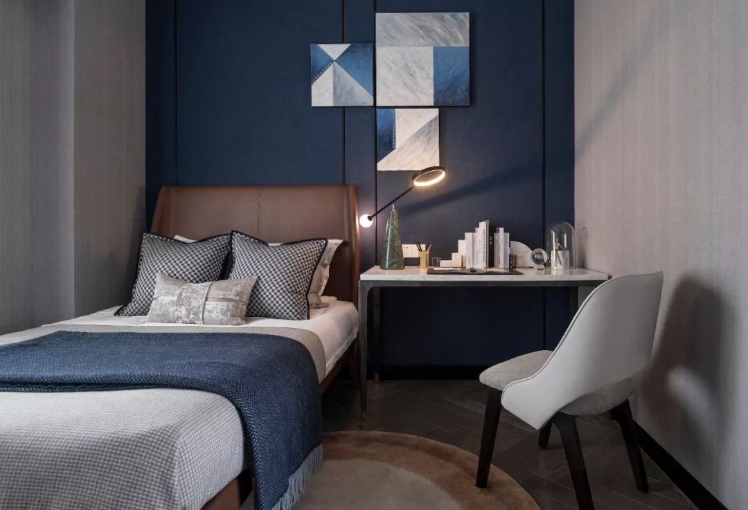 挑高法式轻奢样板间,意式英伦风装修