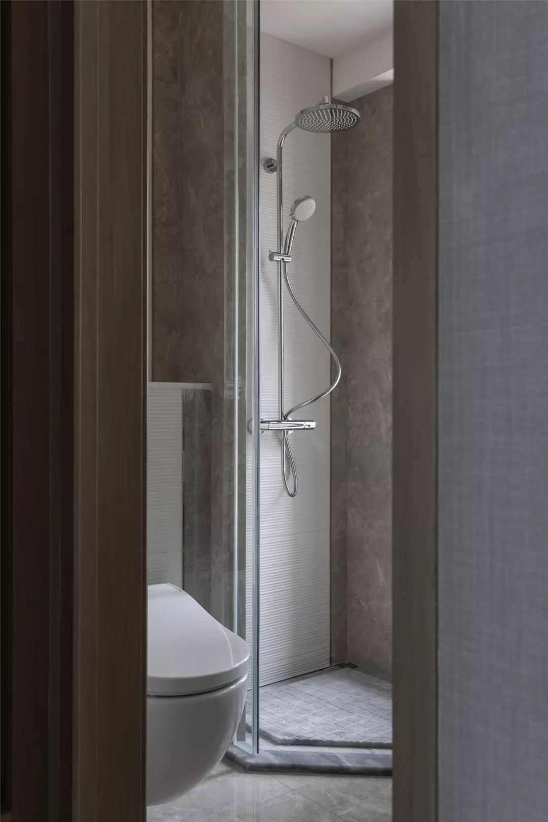 挑高法式轻奢样板间,意式英伦风装修