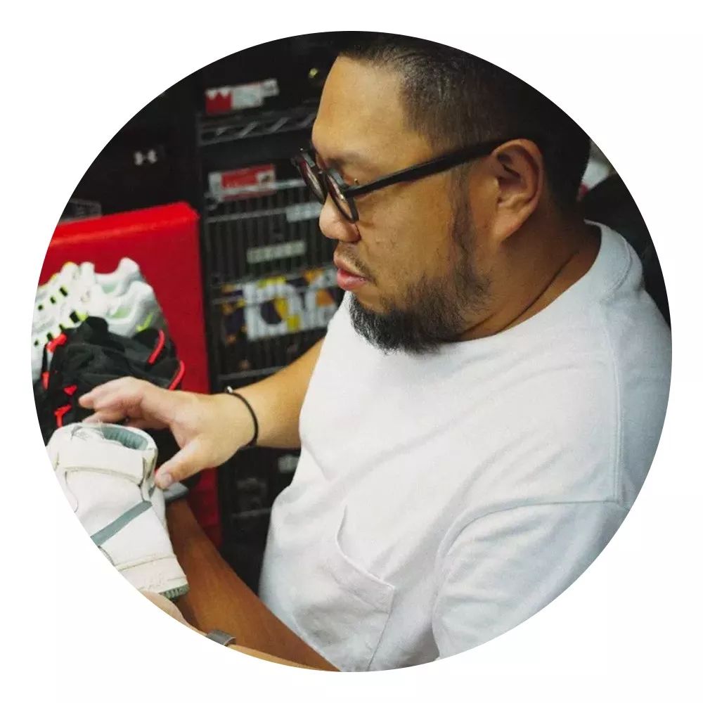 球鞋收藏家介绍球鞋背后的故事,球鞋爱好者的收藏与经历