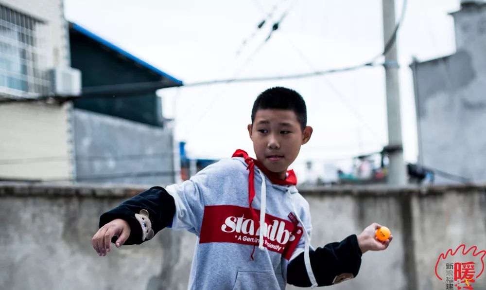 上榜全国公益20强！福建暖冬第七季共建操场筑梦计划暖心开启