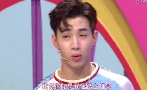 男朋友偷穿了一次我的打*裤底**，从此无法自拔