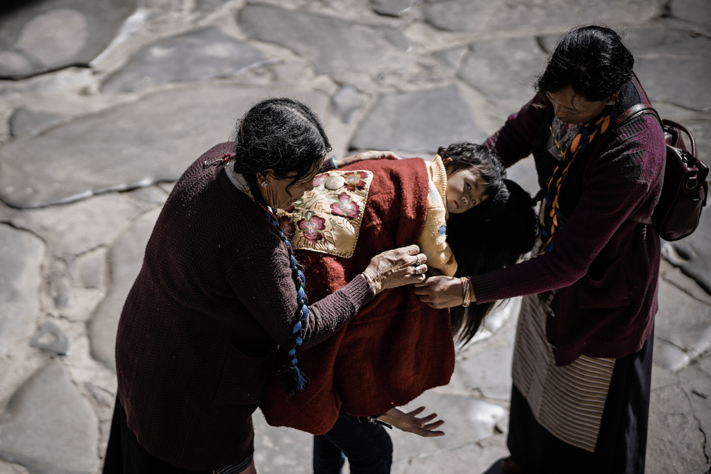 尼康佳能宾得全幅相机比拼,尼康索尼佳能50mm1.2镜头对比