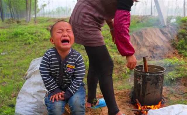 孩子喜欢的颜色推断性格,孩子喜欢什么颜色暗示抑郁