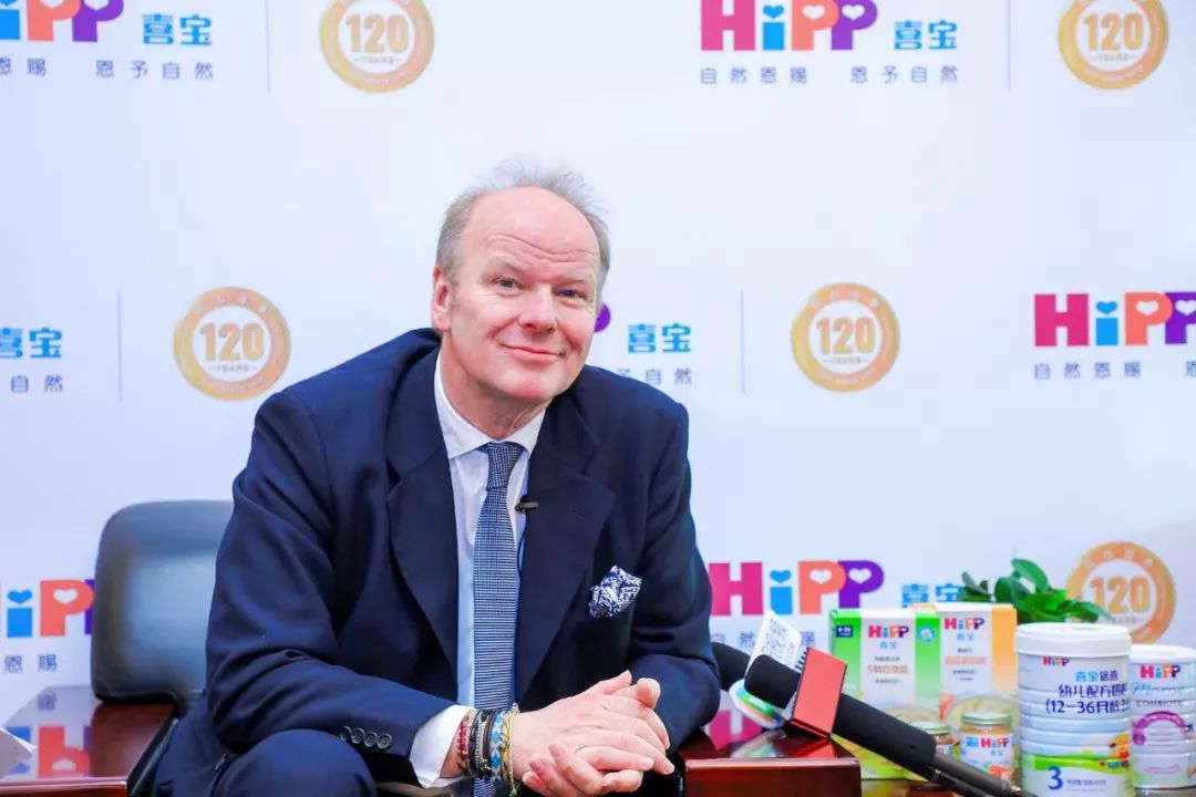 喜宝访华,喜宝掌门人