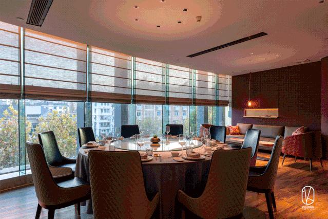 新店68折!杭州竟有餐厅公然把“浴缸”搬上桌,甚至为顾客准备了婚纱