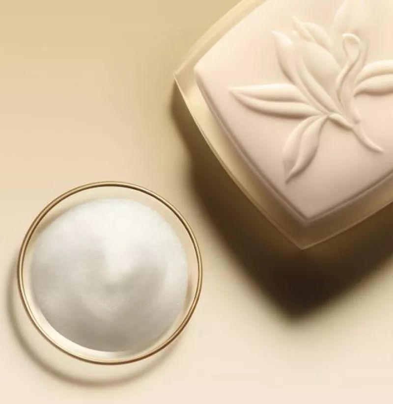 全球新品056：“劳模”ColourPop五连新品引关注/全球首家美妆博物馆将开幕