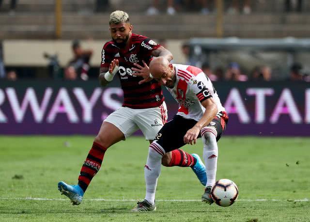 年初十名球员葬身火海、年末队史首夺双冠,弗拉门戈下个目标是签内马尔