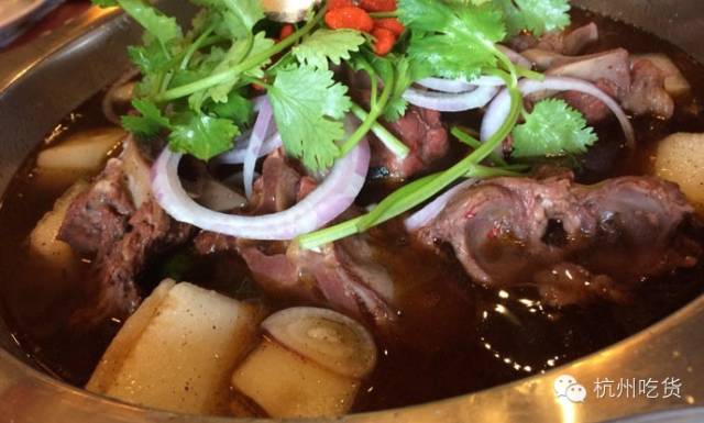 口味太重!开车1个小时!老桐乡吃货推荐:羊枪羊炮羊眼全安排上了……