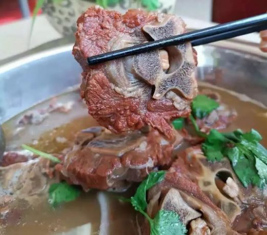 口味太重!开车1个小时!老桐乡吃货推荐:羊枪羊炮羊眼全安排上了……