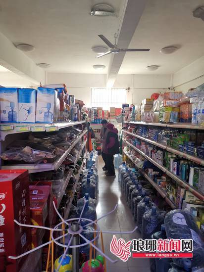 在新小区开便利店亏本的几率大吗,封闭式小区开便利店营业额