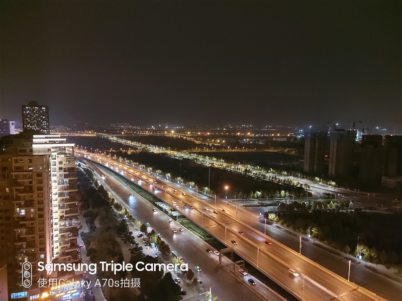 中端机还能如此漂亮三星GalaxyA70s评测:最轻薄的6400万三摄之作