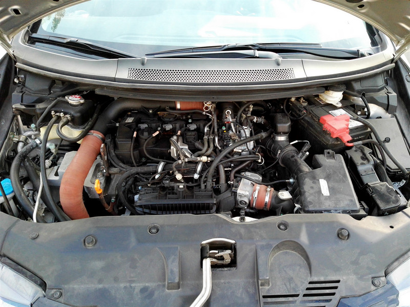 两厢思域潮酷版上路实测,21款思域两厢新锐控开车体验