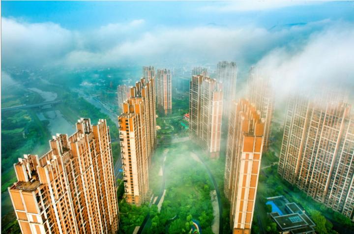 城西有位少侠，会六脉神剑凌波微步，还多情浪漫，他叫青山湖科技城