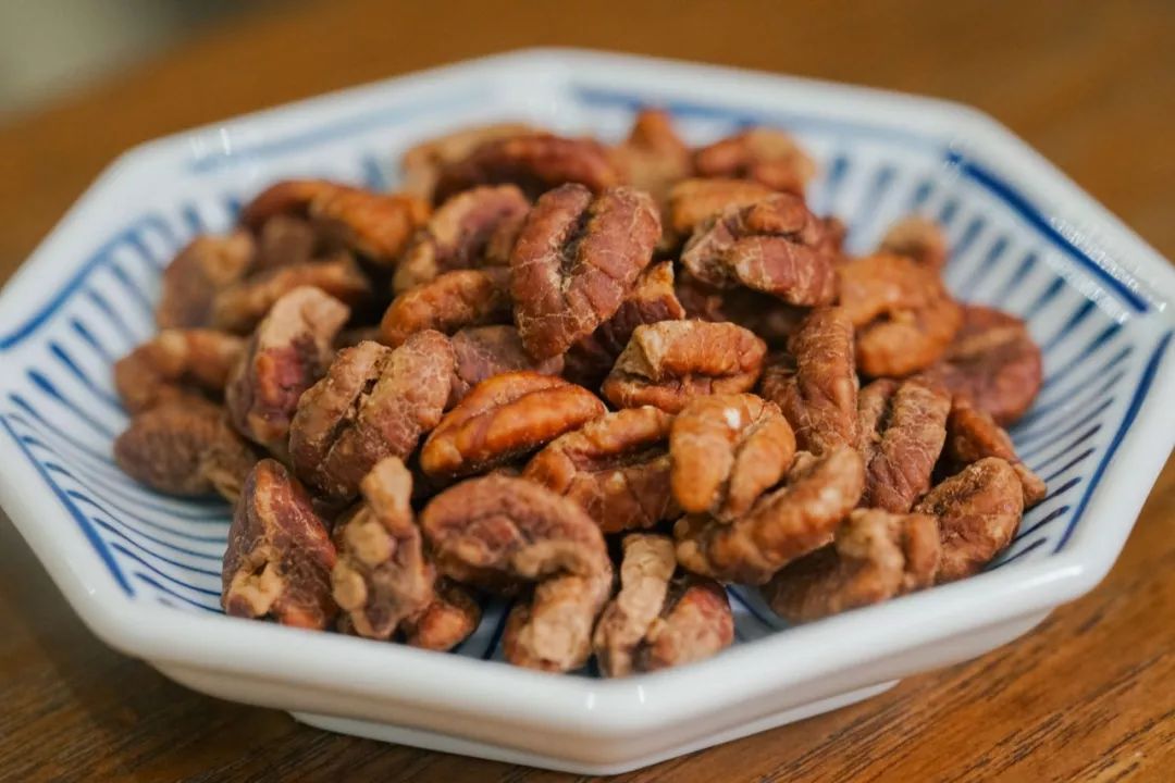 广东人连买6罐，杭州人连买12罐的杭州特产|饱记上新