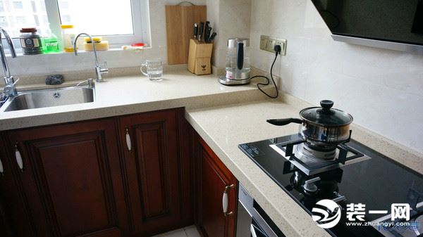 厨房水槽玻璃胶发霉怎么去掉视频,厨房玻璃胶发霉水槽怎么样做最好