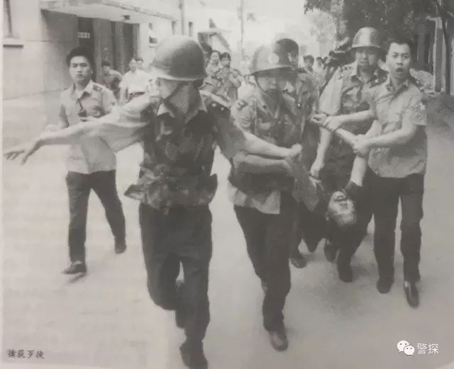 杀害7人逃犯落网最新消息女逃犯劳荣枝厦门商场落网劳荣枝法子英杀害7人原因动机披露现场图曝光