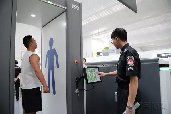 广州白云机场快速通道项目,广州白云机场智能科技发展