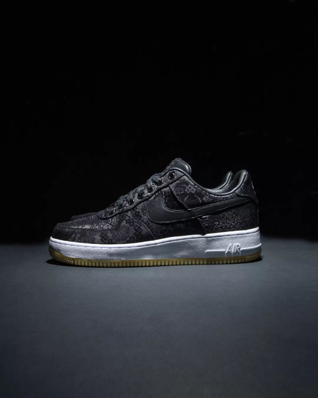 为什么都在说“2017-2019”？我只知道买鞋越来越南了