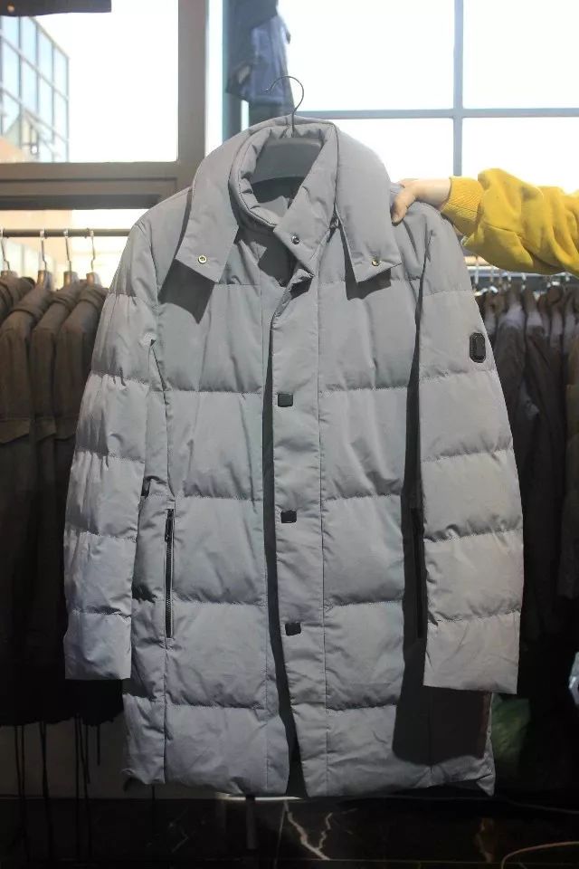 番禺剁手*党**的天堂！低至2.5折，万人疯抢的欧时力、MNBF等顶级国际潮牌开仓