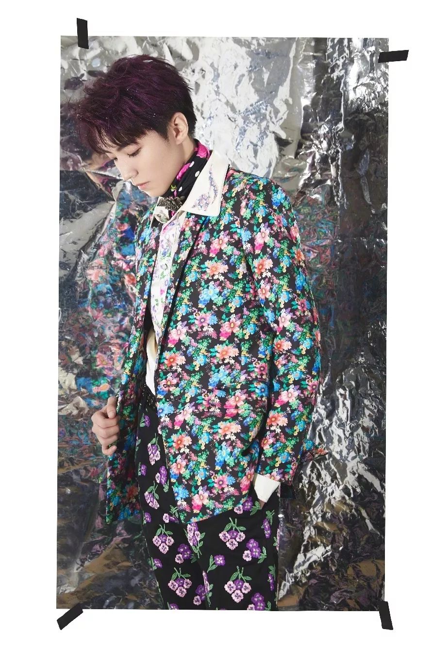 欧阳娜娜的名牌包包,欧阳娜娜的平价包包