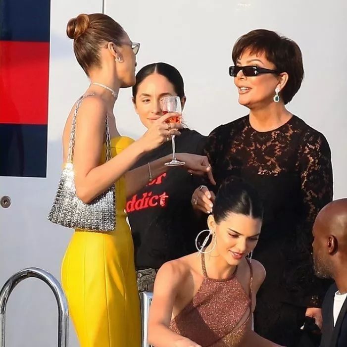 欧阳娜娜的名牌包包,欧阳娜娜的平价包包