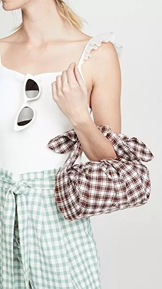 欧阳娜娜的名牌包包,欧阳娜娜的平价包包