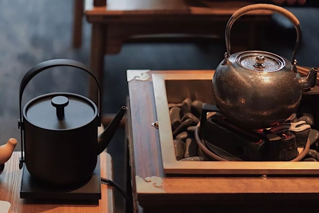 一只好看的电水壶，英国亲王都爱，五星酒店标配