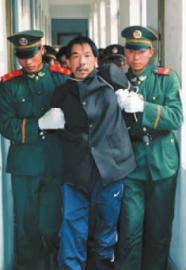 杀害7人逃犯落网最新消息女逃犯劳荣枝厦门商场落网劳荣枝法子英杀害7人原因动机披露现场图曝光