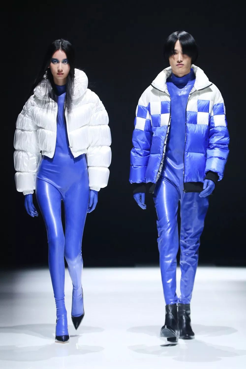 爱马仕传奇钦点，海外ins求代购，波司登X高缇耶联名火爆全球？