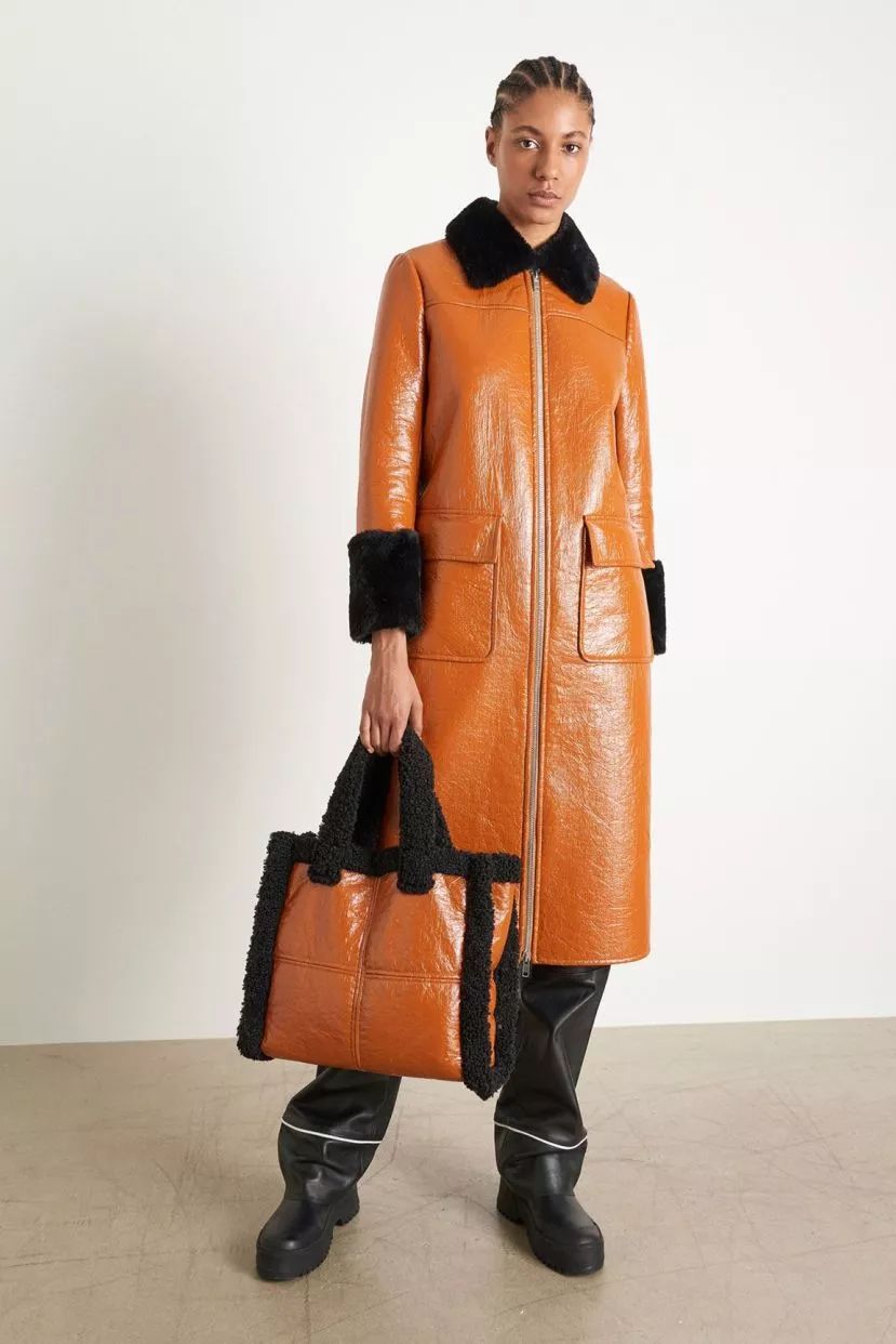 大衣买哪些经典不过时,哪些牌子的大衣值得推荐