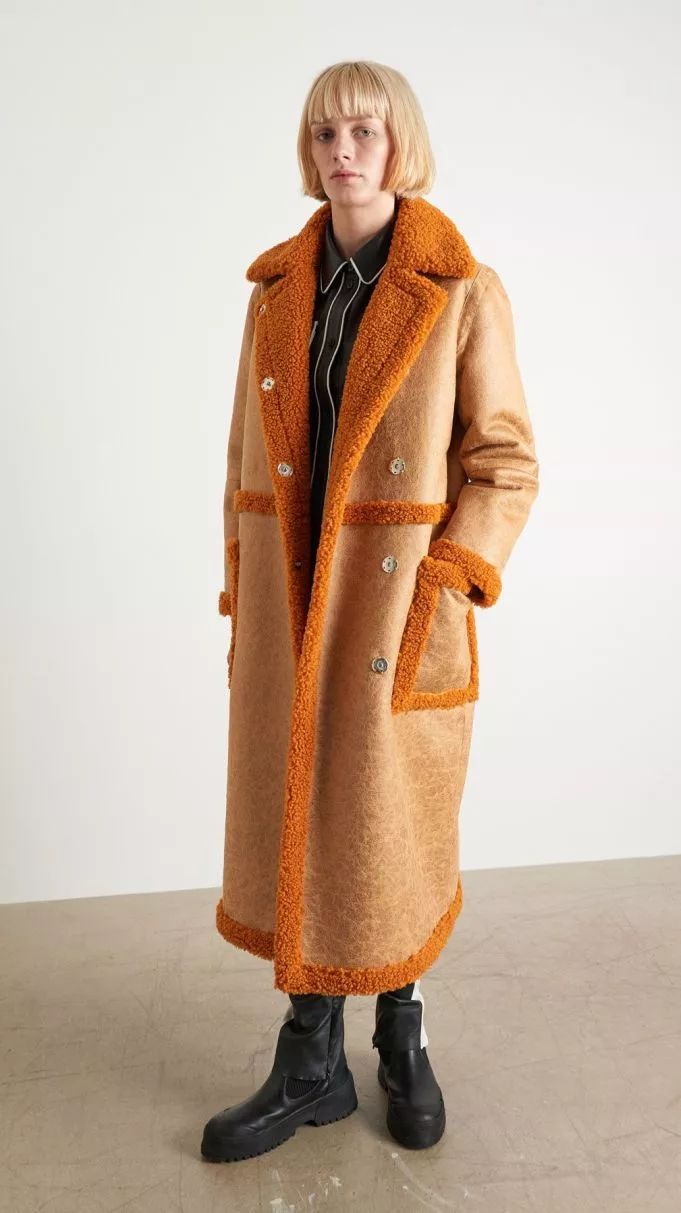 大衣买哪些经典不过时,哪些牌子的大衣值得推荐