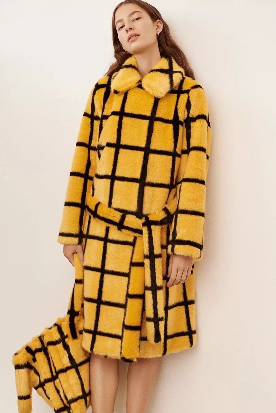 大衣买哪些经典不过时,哪些牌子的大衣值得推荐