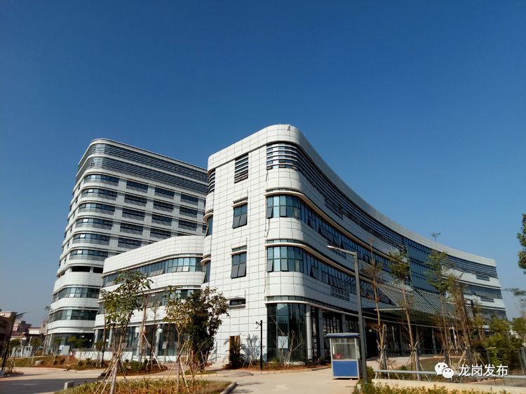 龙岗中心医院最新消息,深圳市龙岗中心医院官网