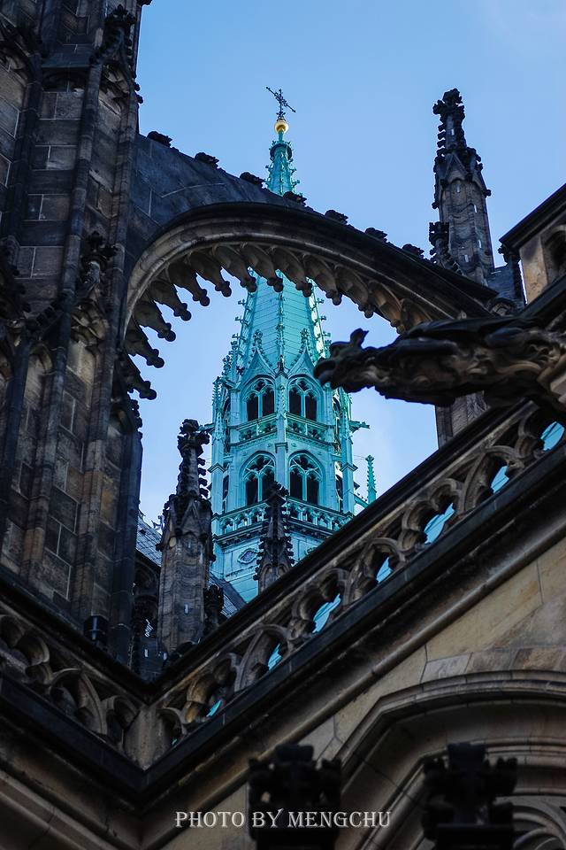 布拉格伏尔塔瓦河畔的童话之城,捷克伏尔塔瓦河畔