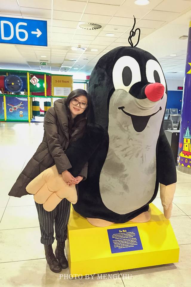 布拉格伏尔塔瓦河畔的童话之城,捷克伏尔塔瓦河畔