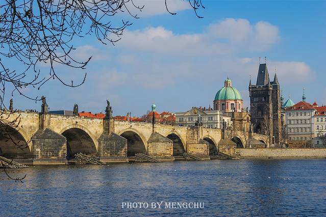 布拉格伏尔塔瓦河畔的童话之城,捷克伏尔塔瓦河畔
