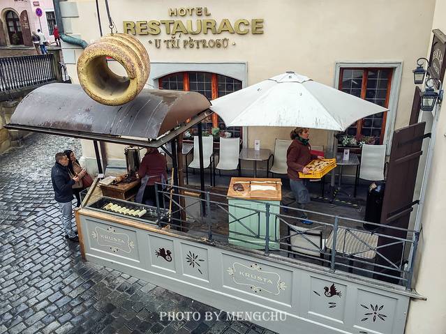 布拉格伏尔塔瓦河畔的童话之城,捷克伏尔塔瓦河畔