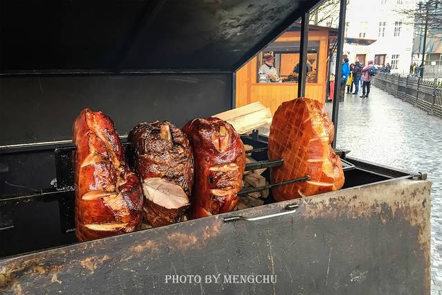 布拉格伏尔塔瓦河畔的童话之城,捷克伏尔塔瓦河畔