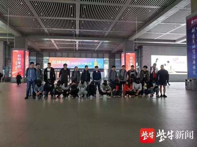 骗人帮忙充话费，竟能骗到800多万元！每次骗几十几百元