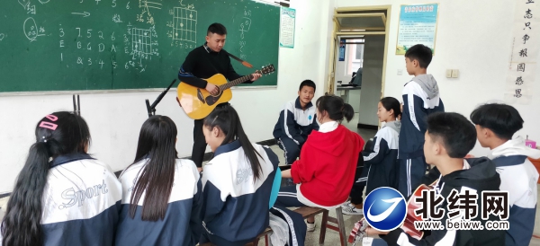 德育为先科学管理办人民满意的学校