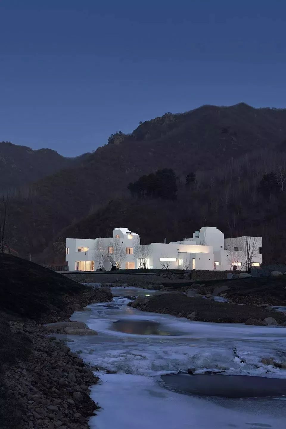 中国纪念碑谷旅游攻略,纪念碑谷一场独一无二的奇妙旅程